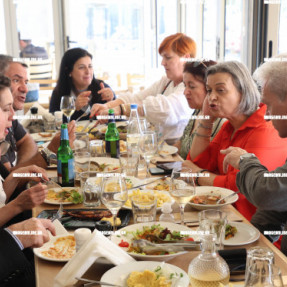 ΤΡΑΠΕΖΙ ΚΑΛΟΚΑΙΡΙΝΟΥ ΣΤΟΥΣ ΔΗΜΟΣΙΟΓΡΑΦΟΥΣ