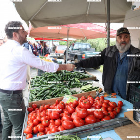 ΣΤΟ ΑΡΚΑΛΟΧΩΡΙ Ο ΝΙΚΟΣ ΑΝΔΡΟΥΛΑΚΗΣ