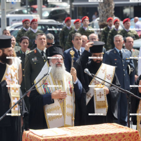 ΚΑΤΑΘΕΣΗ ΣΤΕΦΑΝΩΝ ΓΙΑ ΤΗΝ ΕΠΕΤΕΙΟ ΤΗΣ ΜΑΧΗΣ ΤΗΣ ΚΡΗΤΗΣ